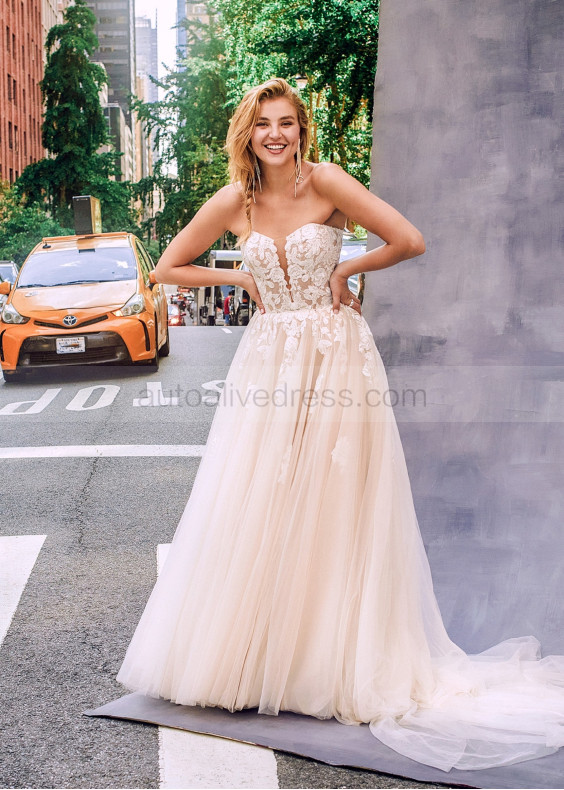 Strapless Ivory Lace Tulle Fabulous Wedding Dress